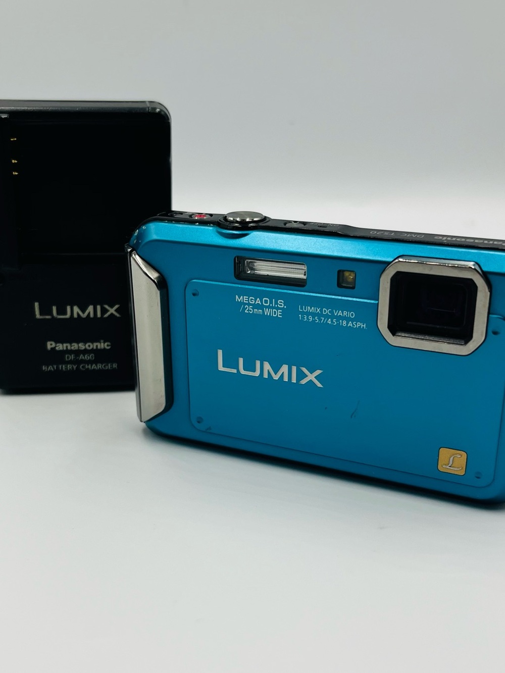 Panasonic Lumix Compact Digital Camera in Blue with Charger